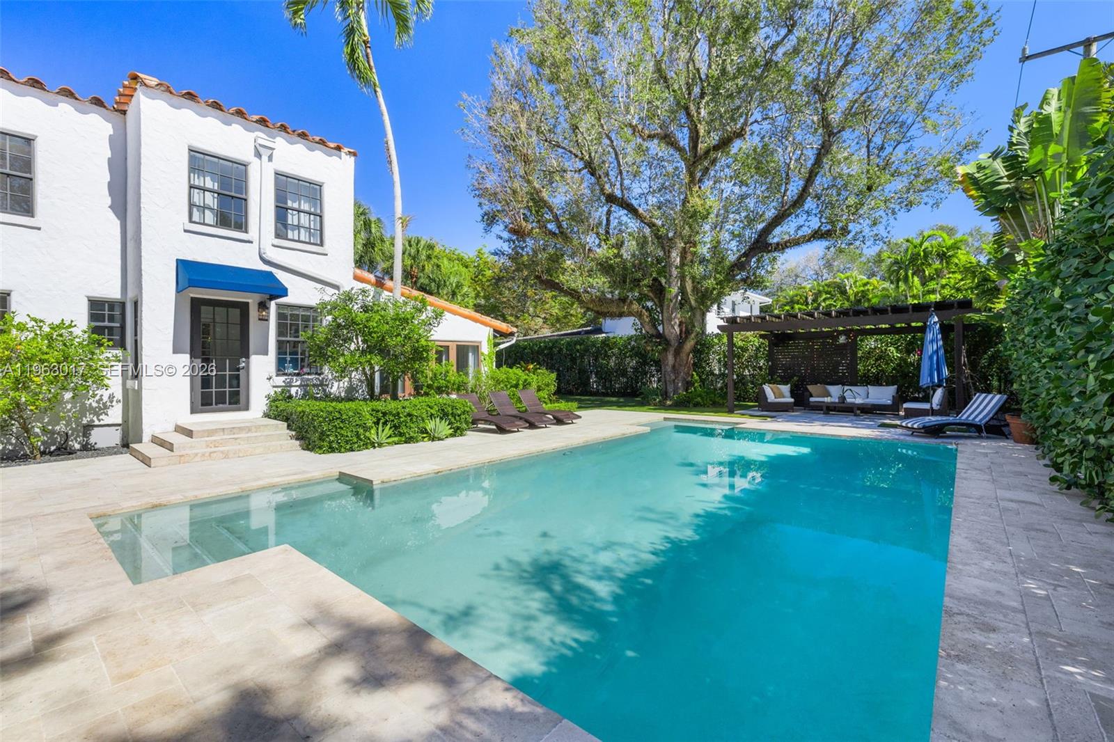 CORAL GABLES SEC E - Residential