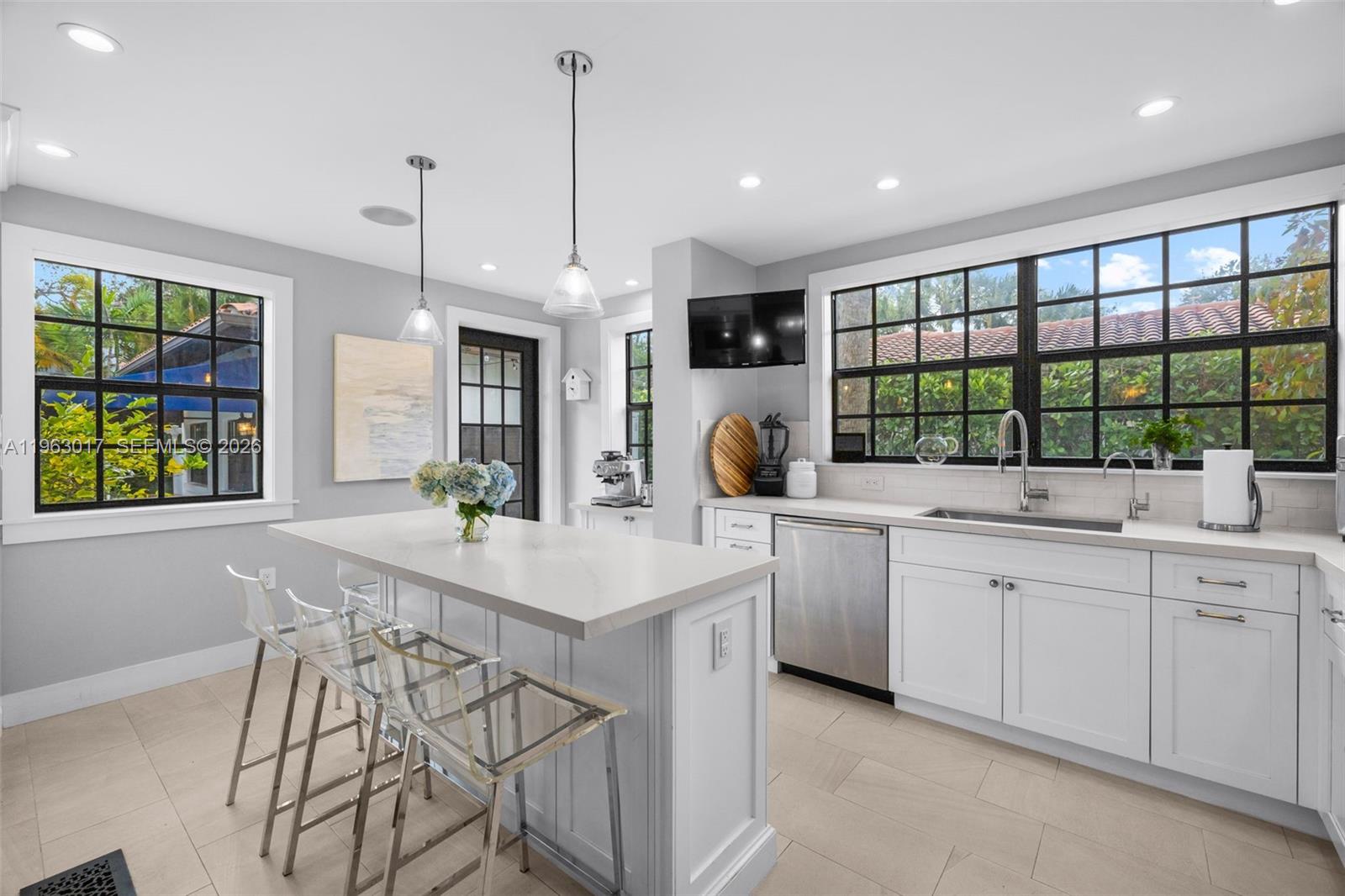 CORAL GABLES SEC E - Residential