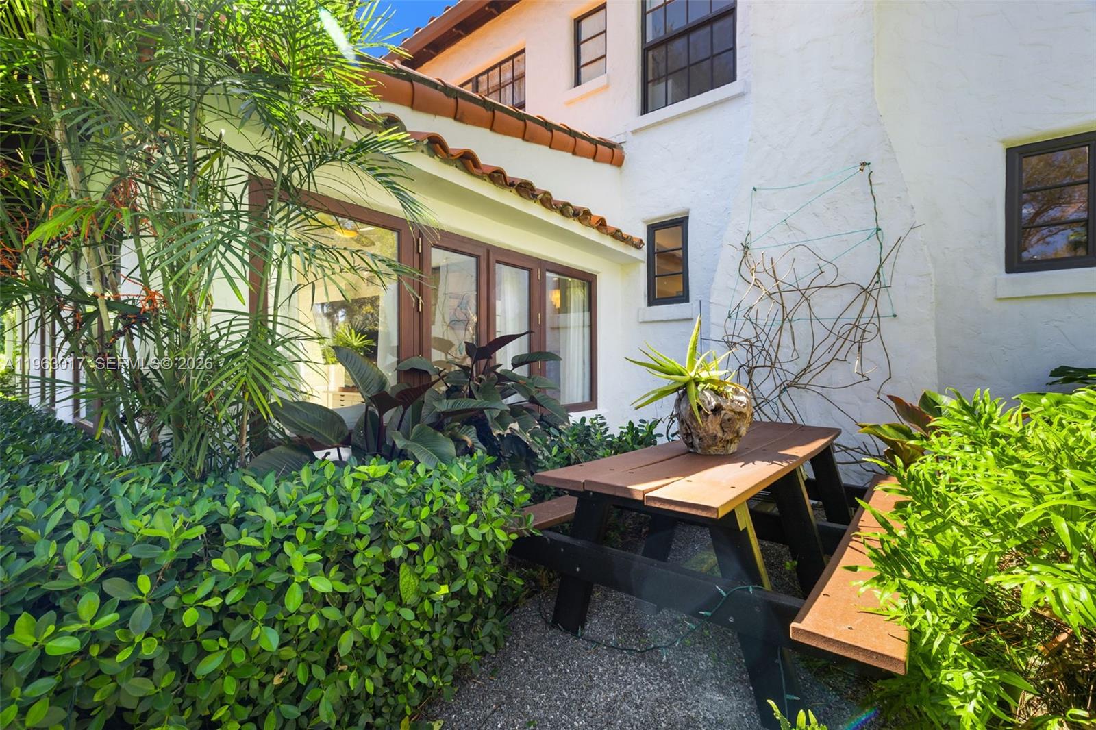 CORAL GABLES SEC E - Residential