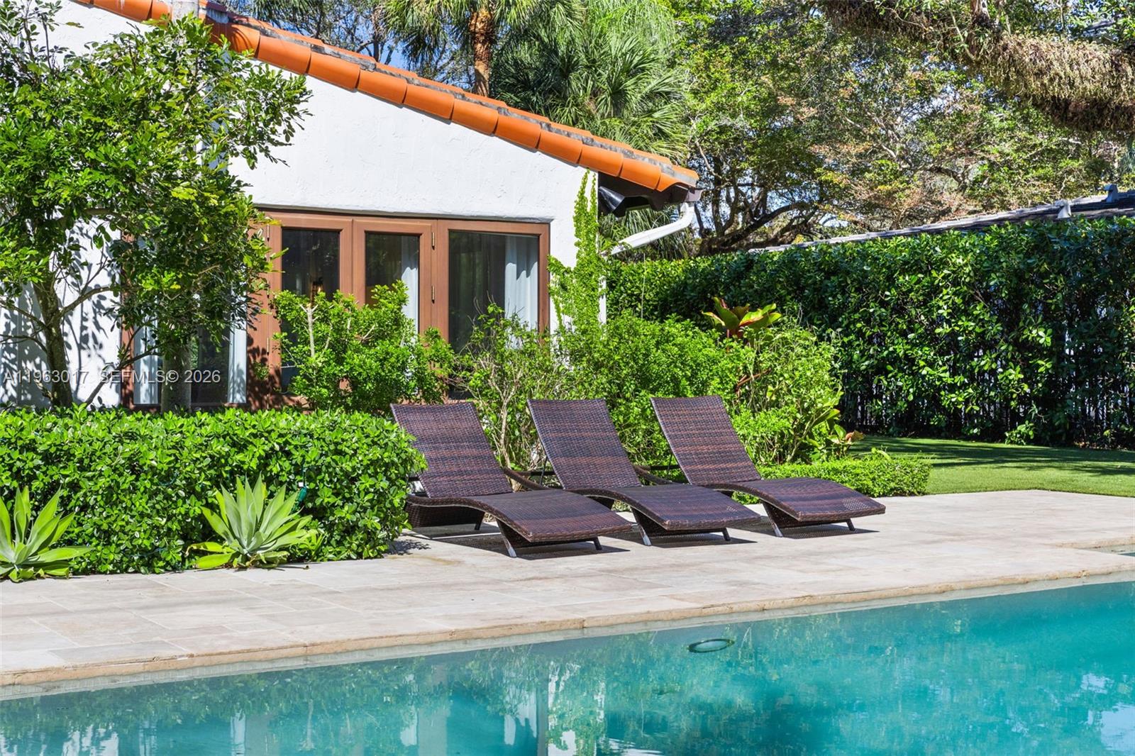 CORAL GABLES SEC E - Residential