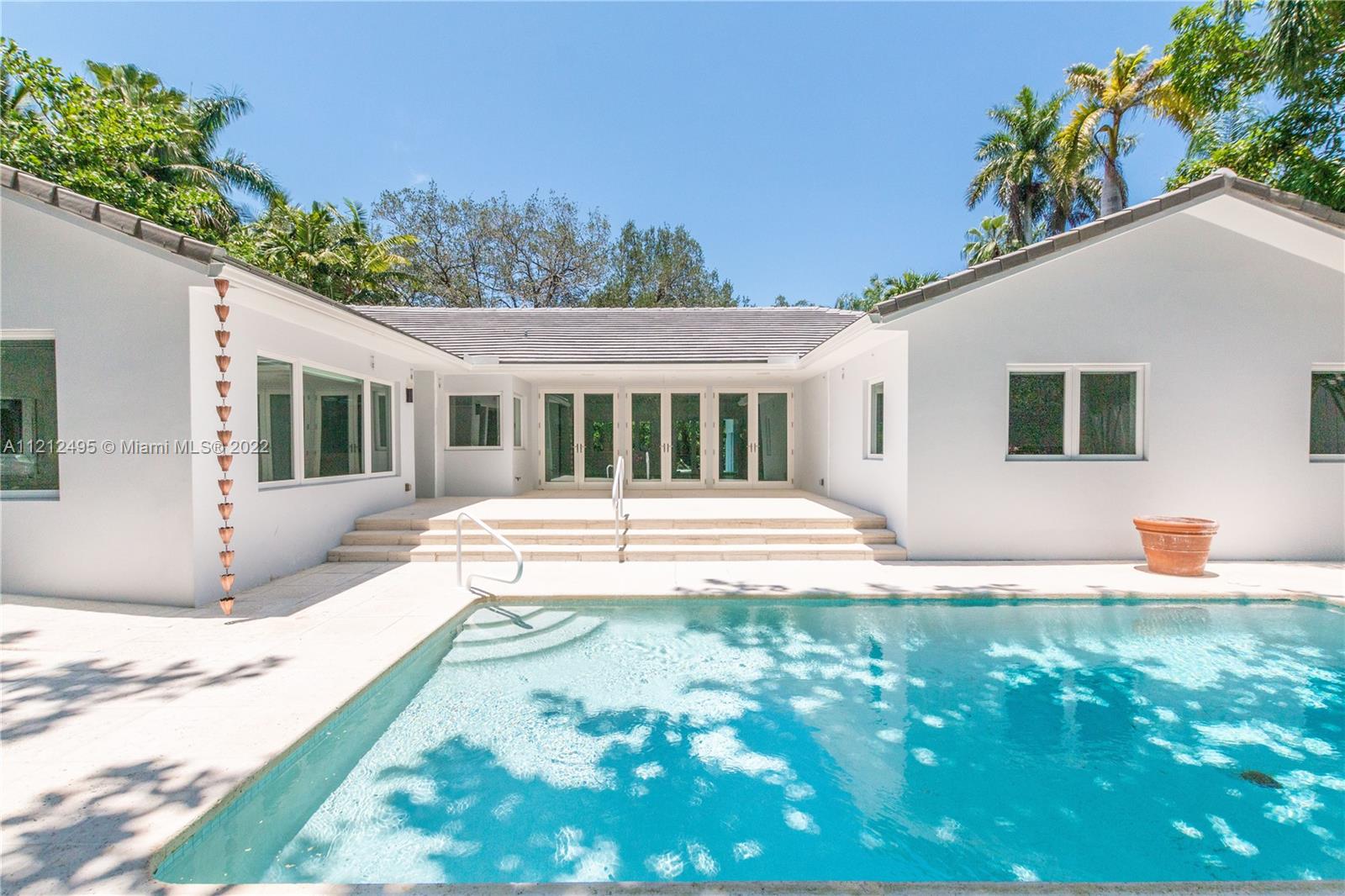 LEAFY WAY - Residential