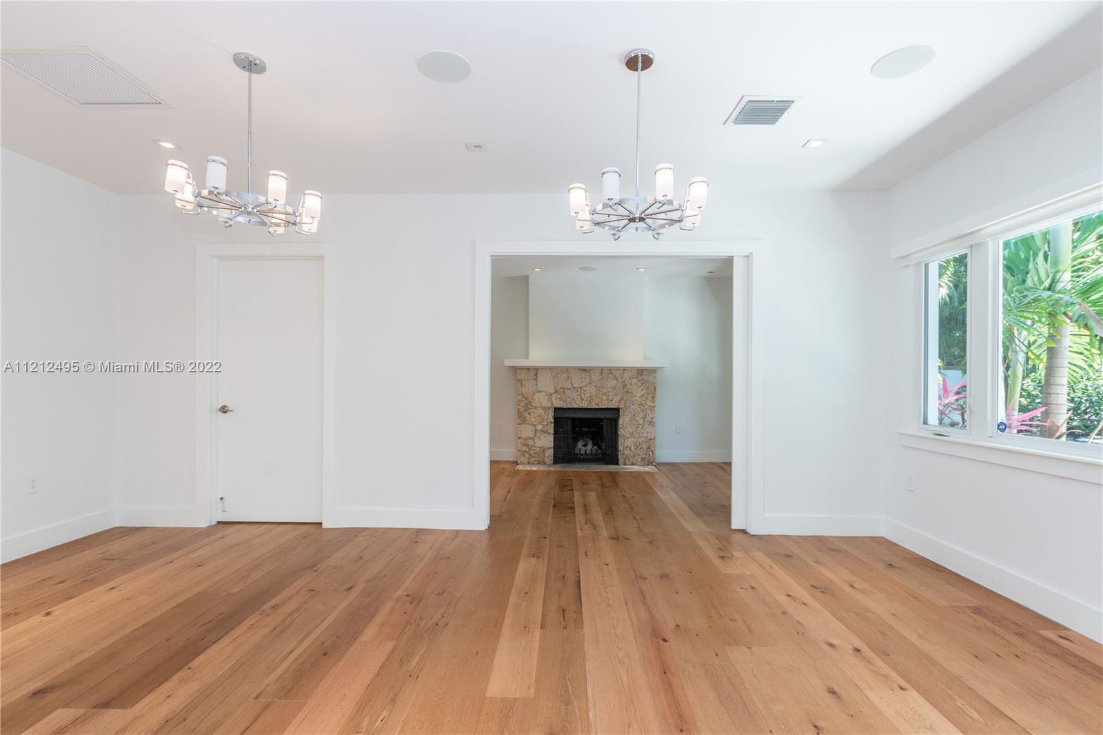 LEAFY WAY - Residential