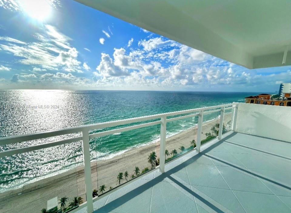 2030 S Ocean Dr 2220