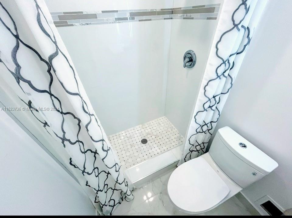 PARKER PLAZA CONDO ESTATE - Residential