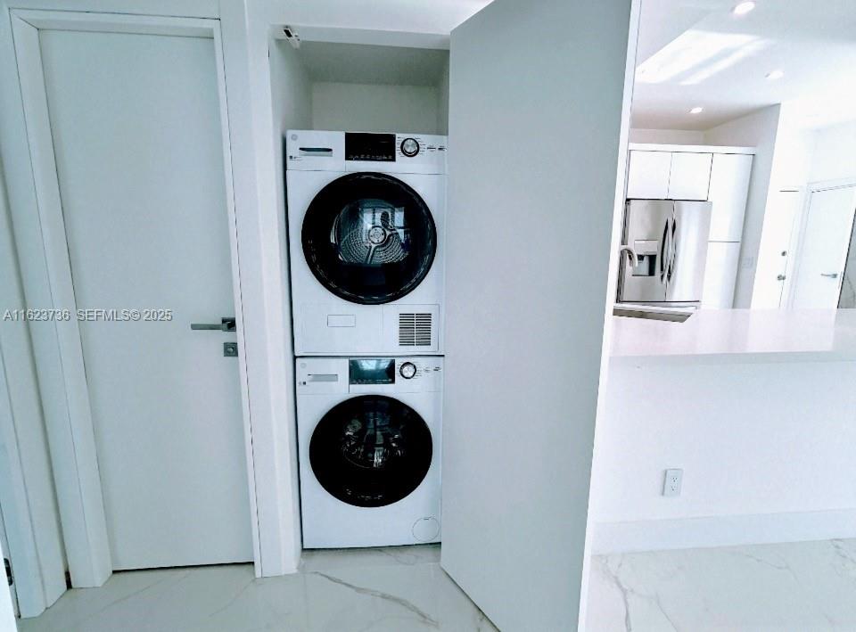 PARKER PLAZA CONDO ESTATE - Residential