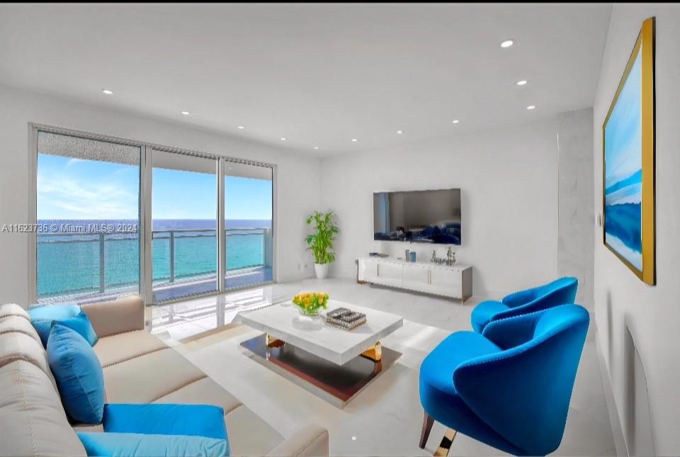 PARKER PLAZA CONDO ESTATE - Residential