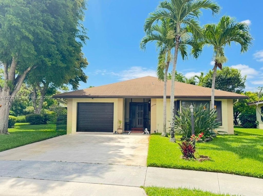 Photo of 2736 Carnation Ct #0, Delray Beach, FL 33445 (MLS # A12022152)