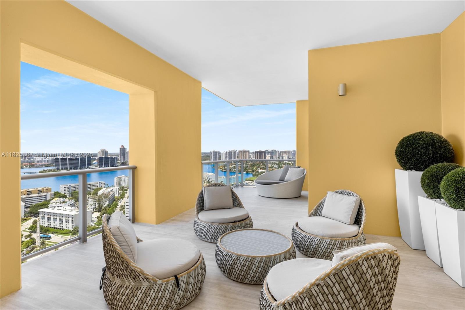 17749 COLLINS AVENUE COND - Residential