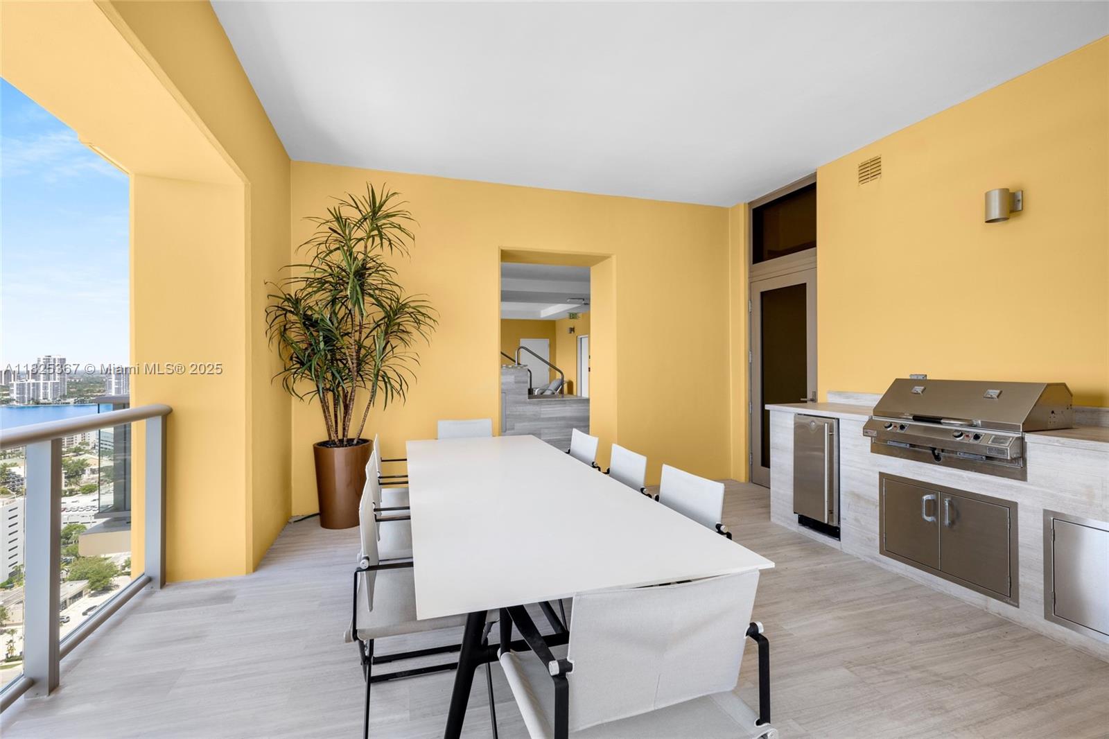 17749 COLLINS AVENUE COND - Residential