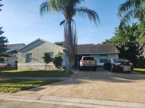5454 River Plantation Rd Lake Worth FL 33463