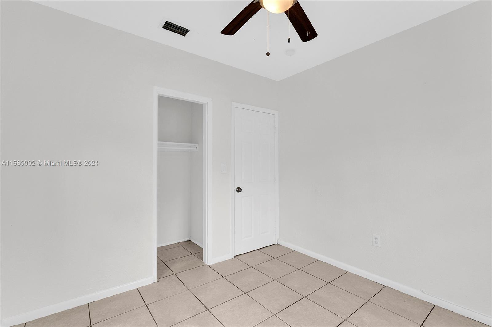 ORANGE HEIGHTS - Residential Lease