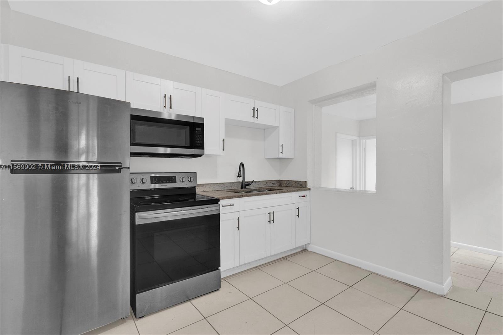 ORANGE HEIGHTS - Residential Lease