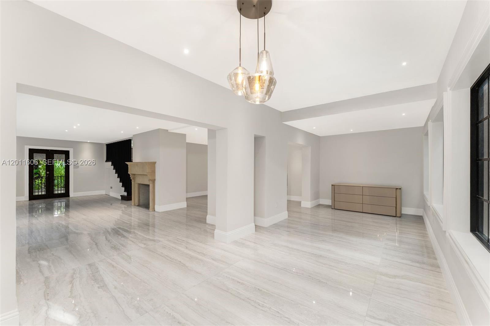 547 NE 57th St
