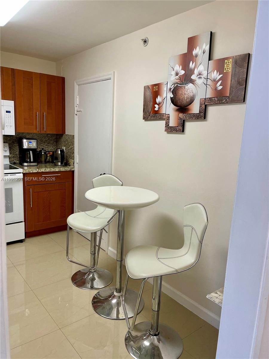 COASTAL TOWERS CONDO - Residential Lease