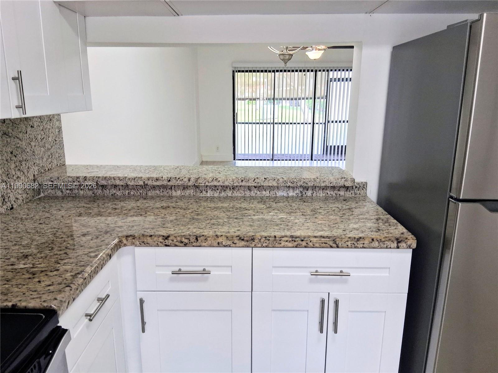 DIPLOMAT SQUARE CONDO - Residential