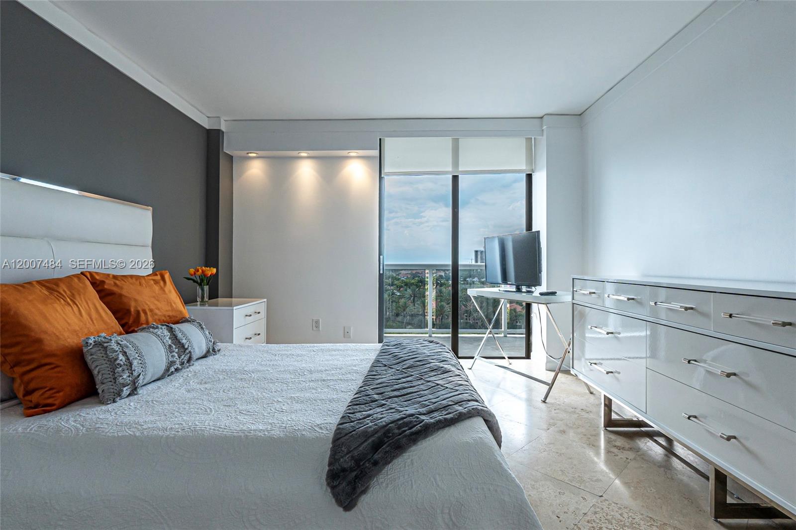 WATERVIEW CONDO - Residential