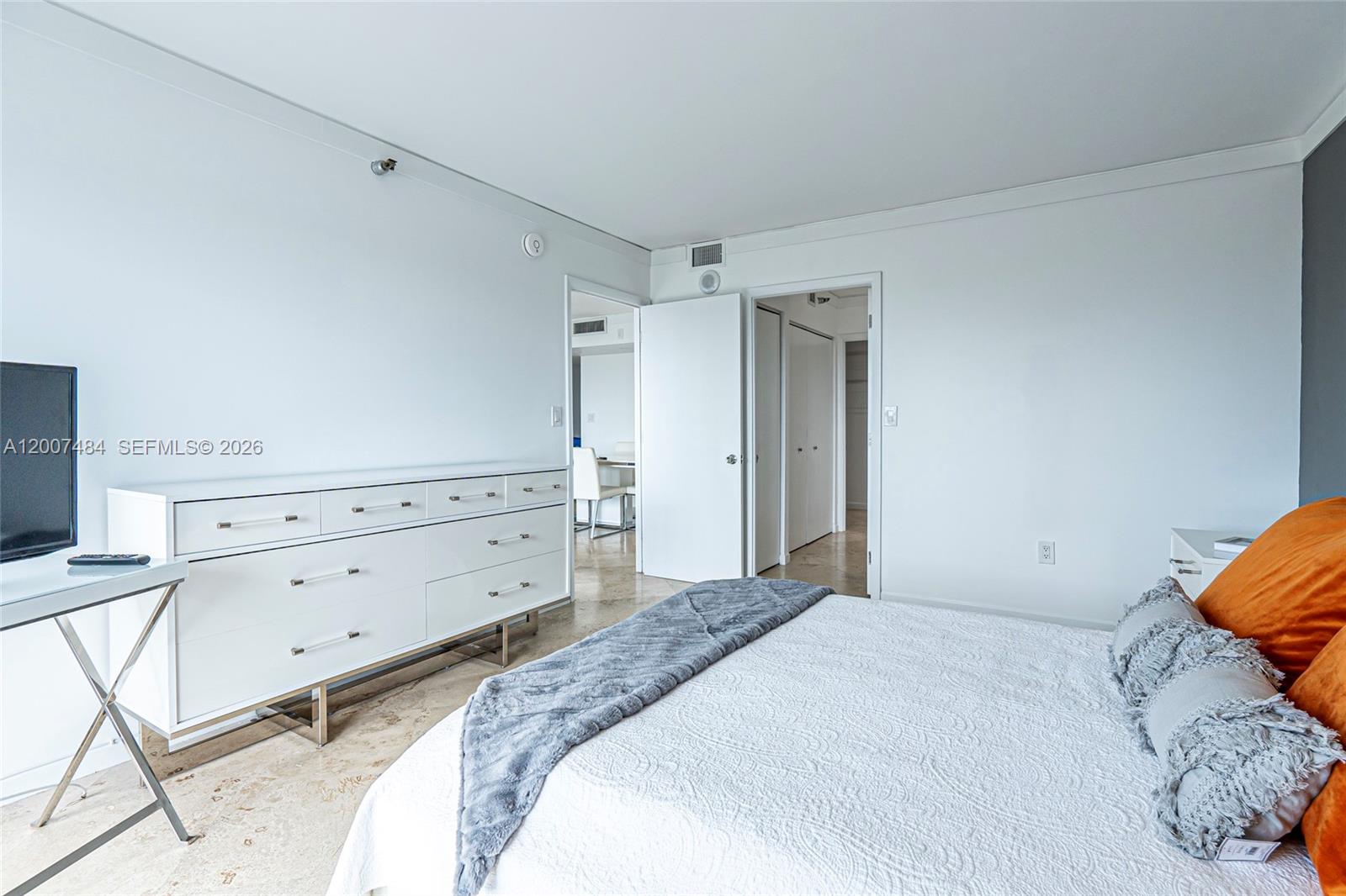 WATERVIEW CONDO - Residential