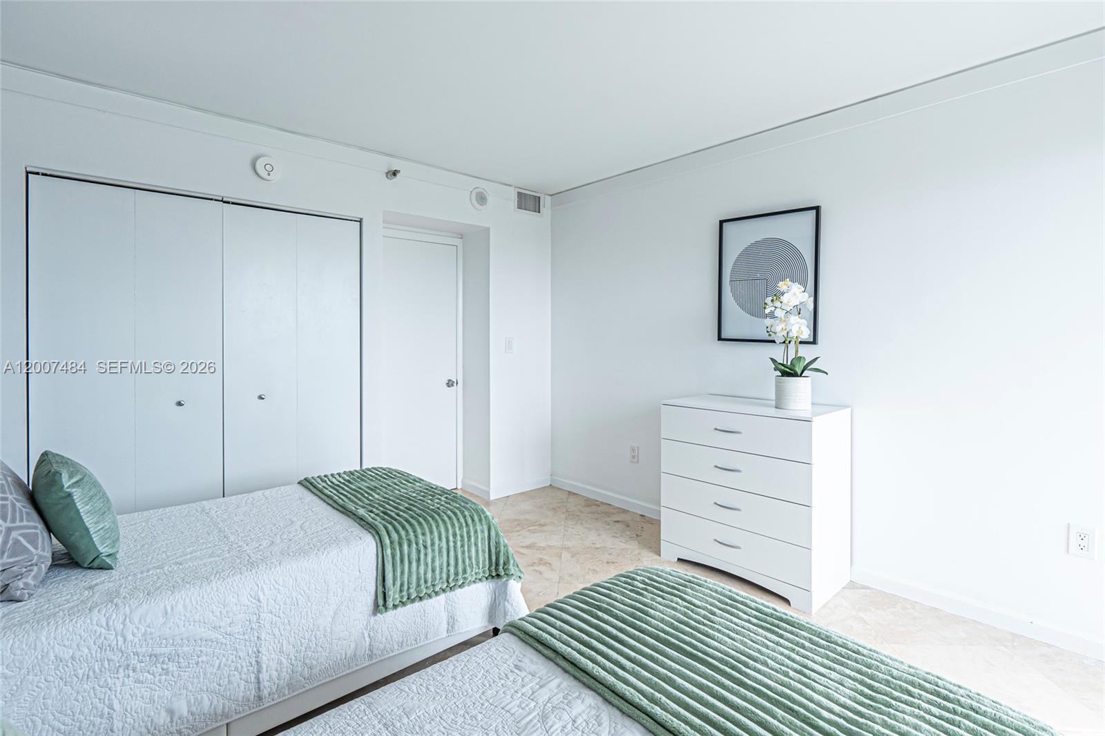 WATERVIEW CONDO - Residential