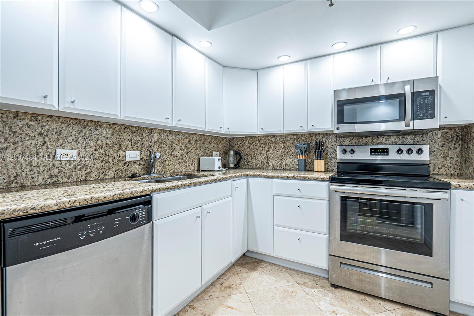 WATERVIEW CONDO - Residential