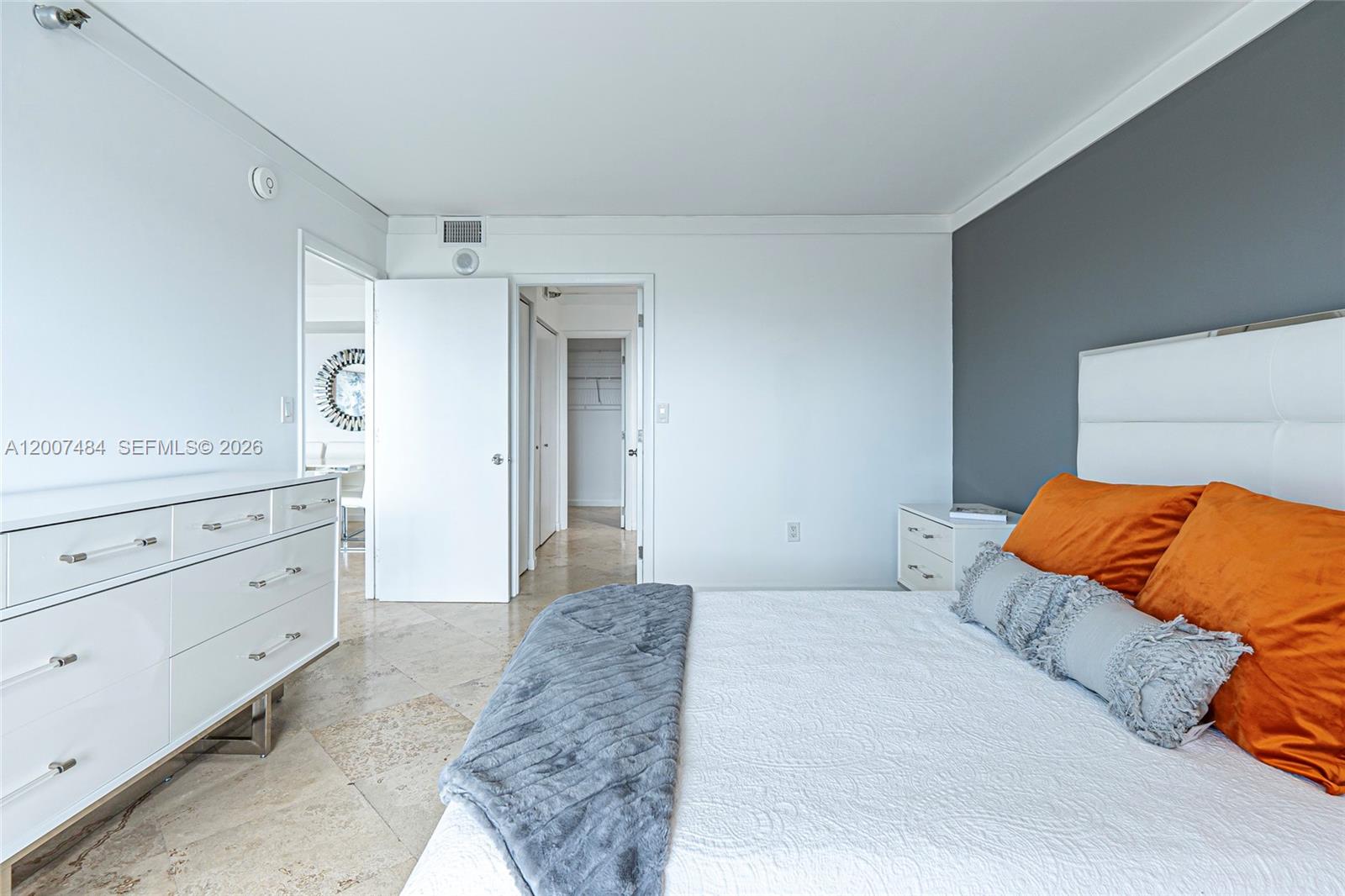 WATERVIEW CONDO - Residential