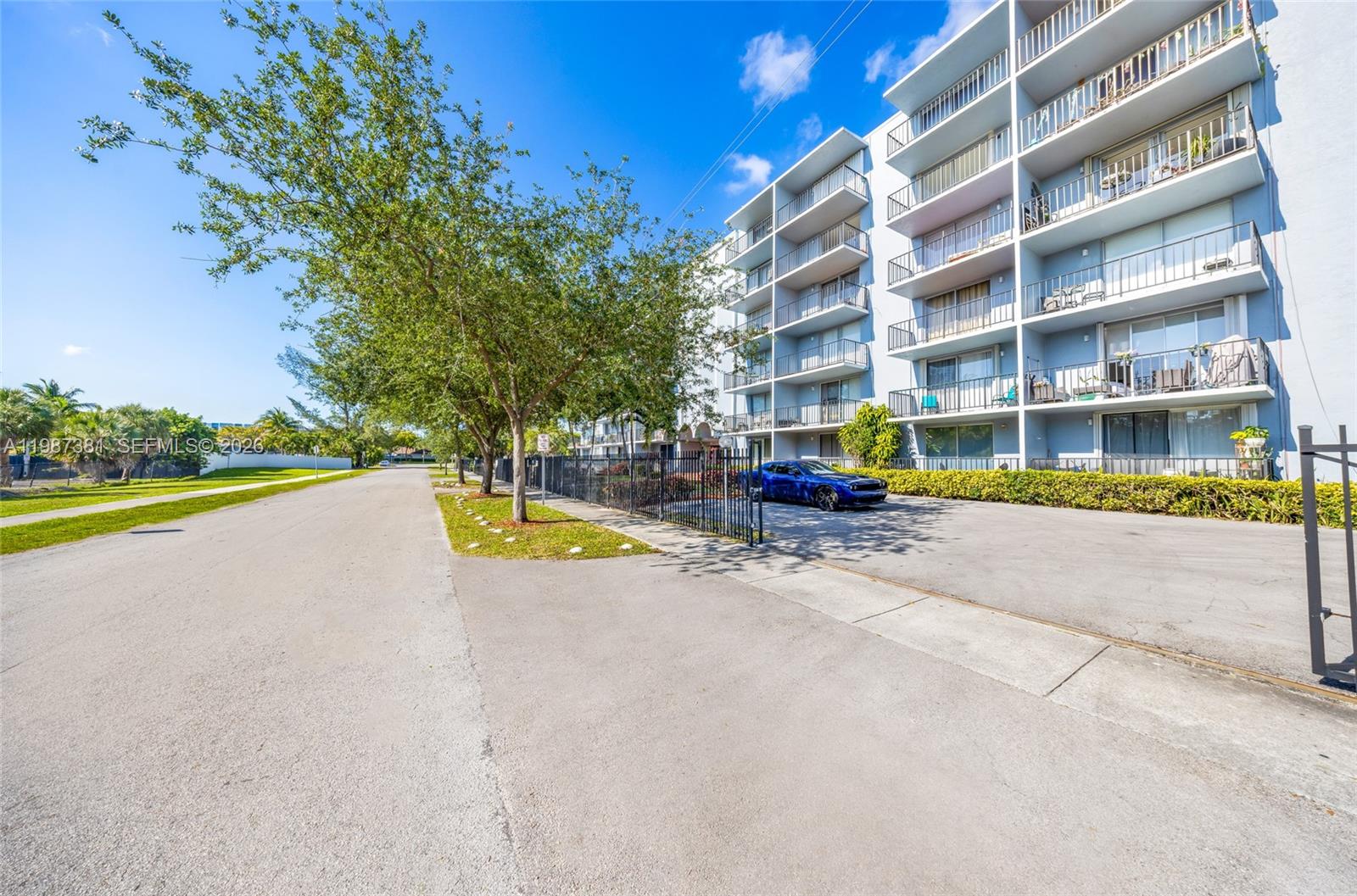 THREE HORIZONS EAST CONDO - Residential