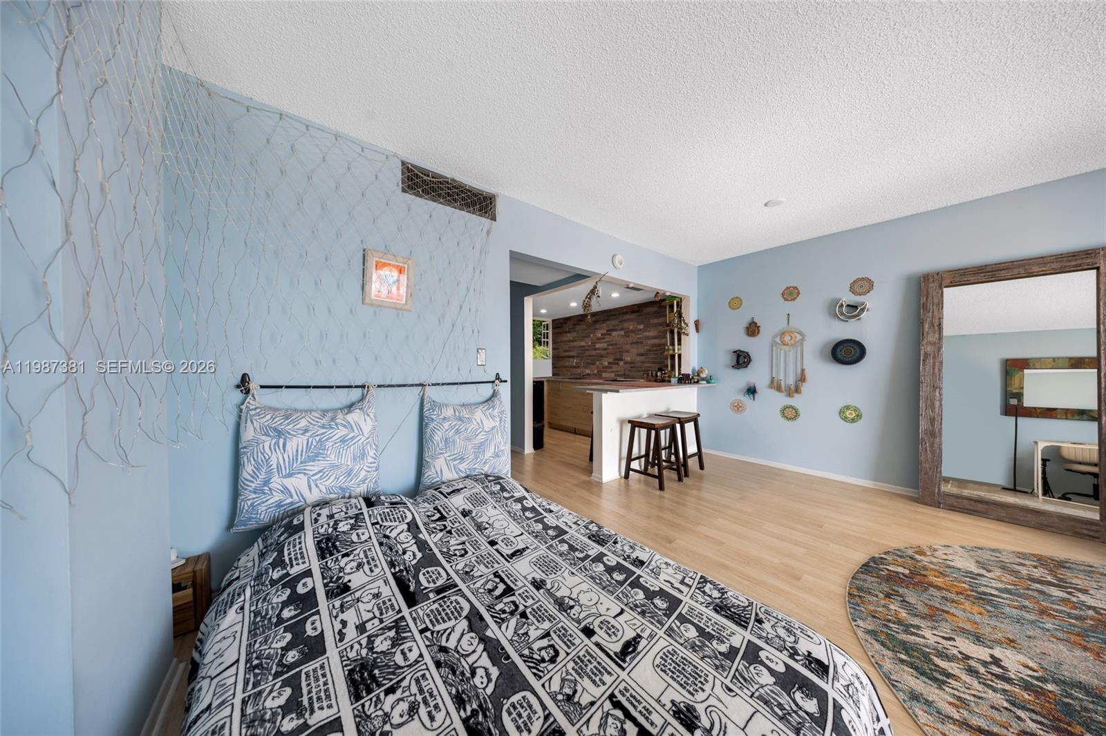 THREE HORIZONS EAST CONDO - Residential