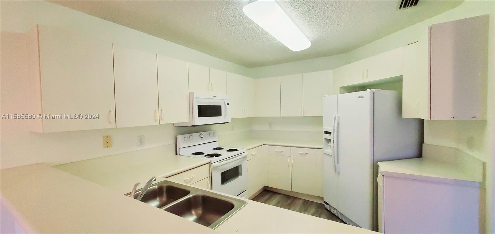 WATERWAYS TAHERI PUD - Residential Lease