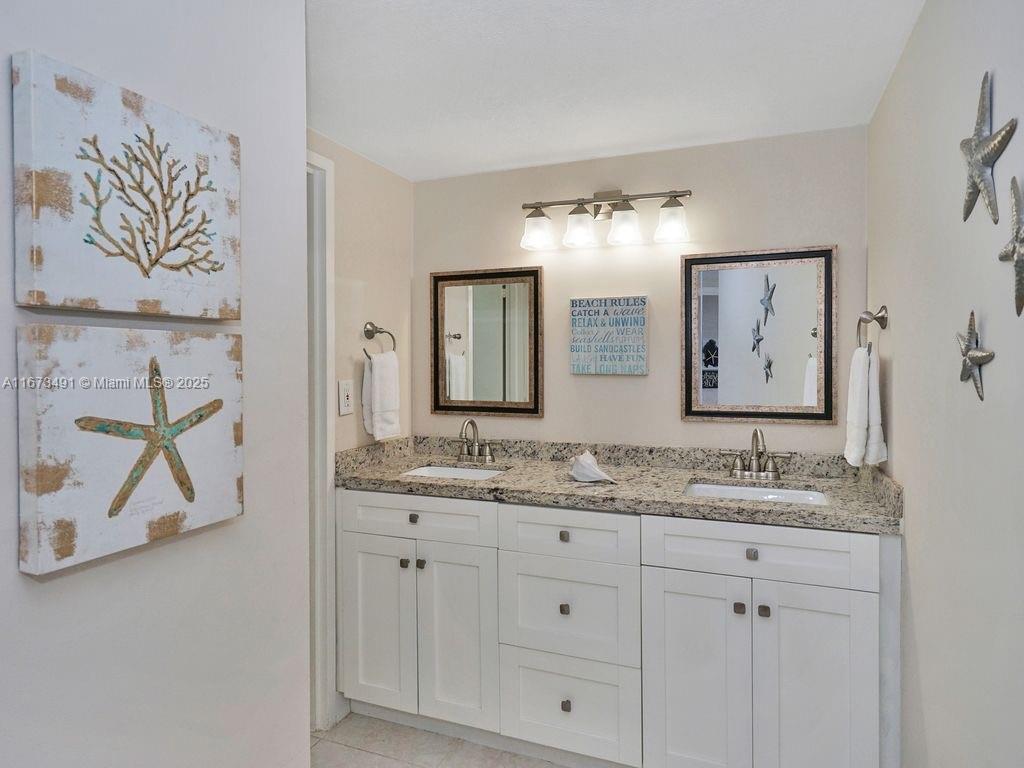 SEA AIR TOWERS CONDO - Residential