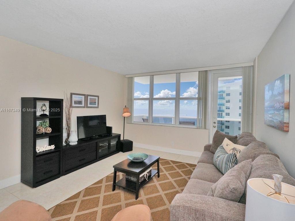 SEA AIR TOWERS CONDO - Residential