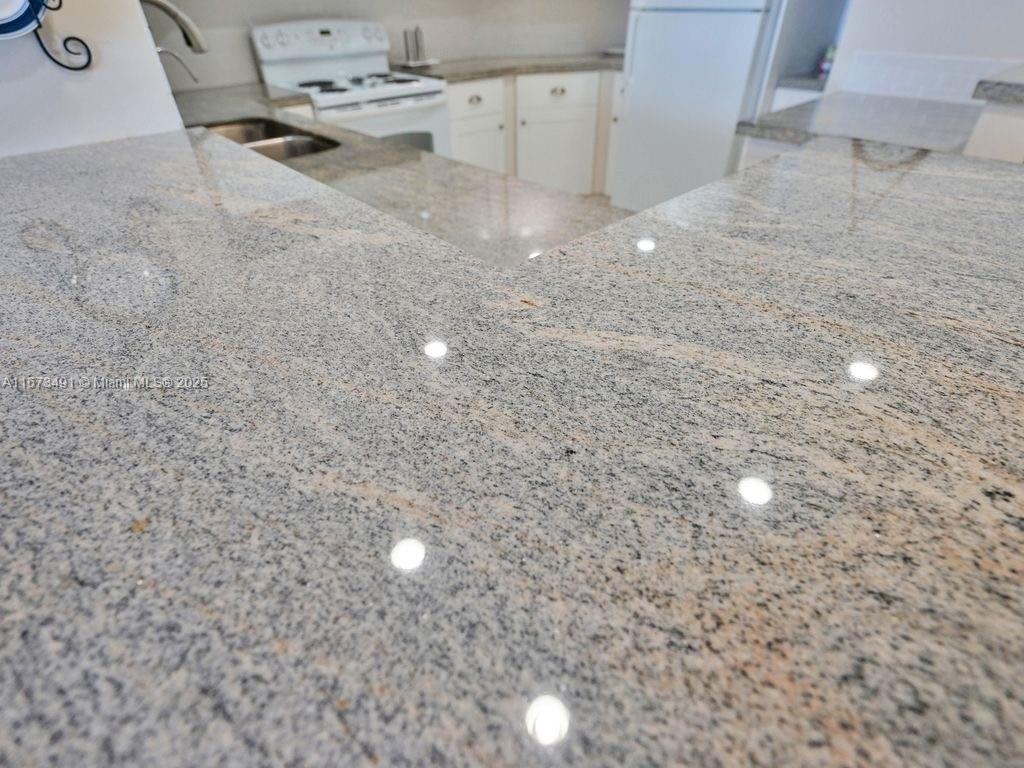 SEA AIR TOWERS CONDO - Residential