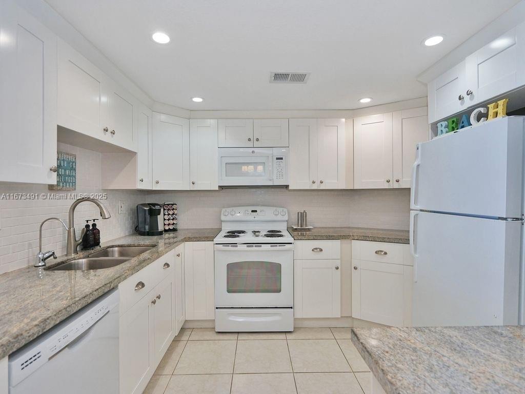 SEA AIR TOWERS CONDO - Residential