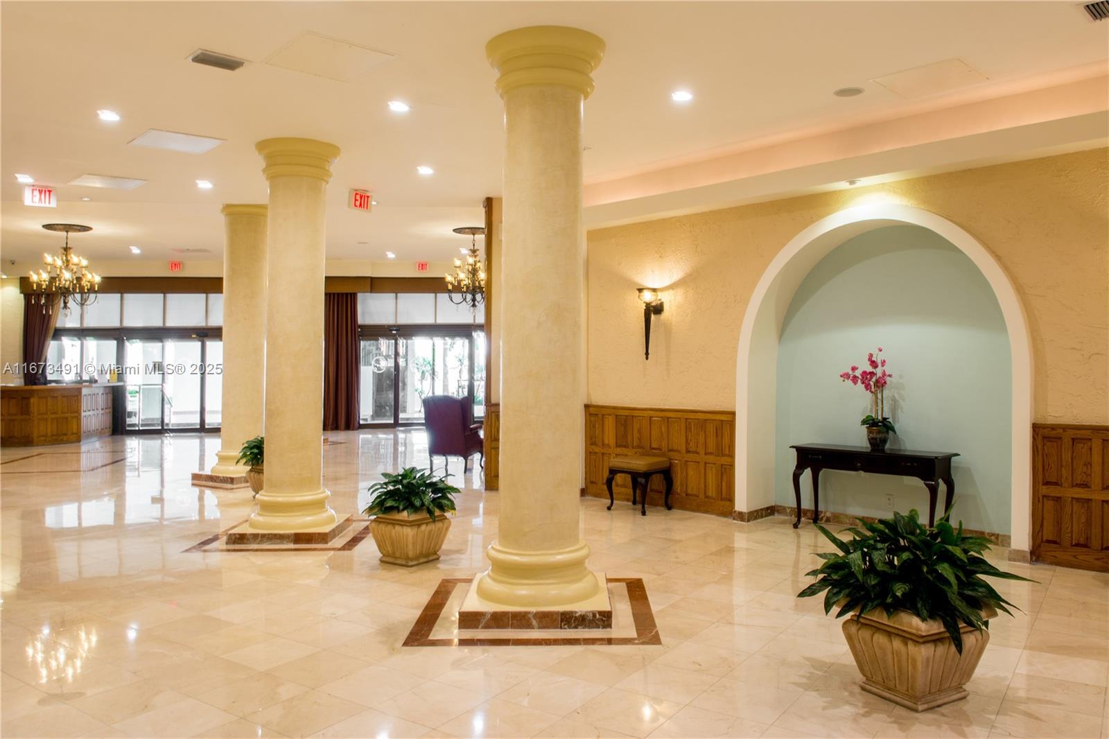 SEA AIR TOWERS CONDO - Residential