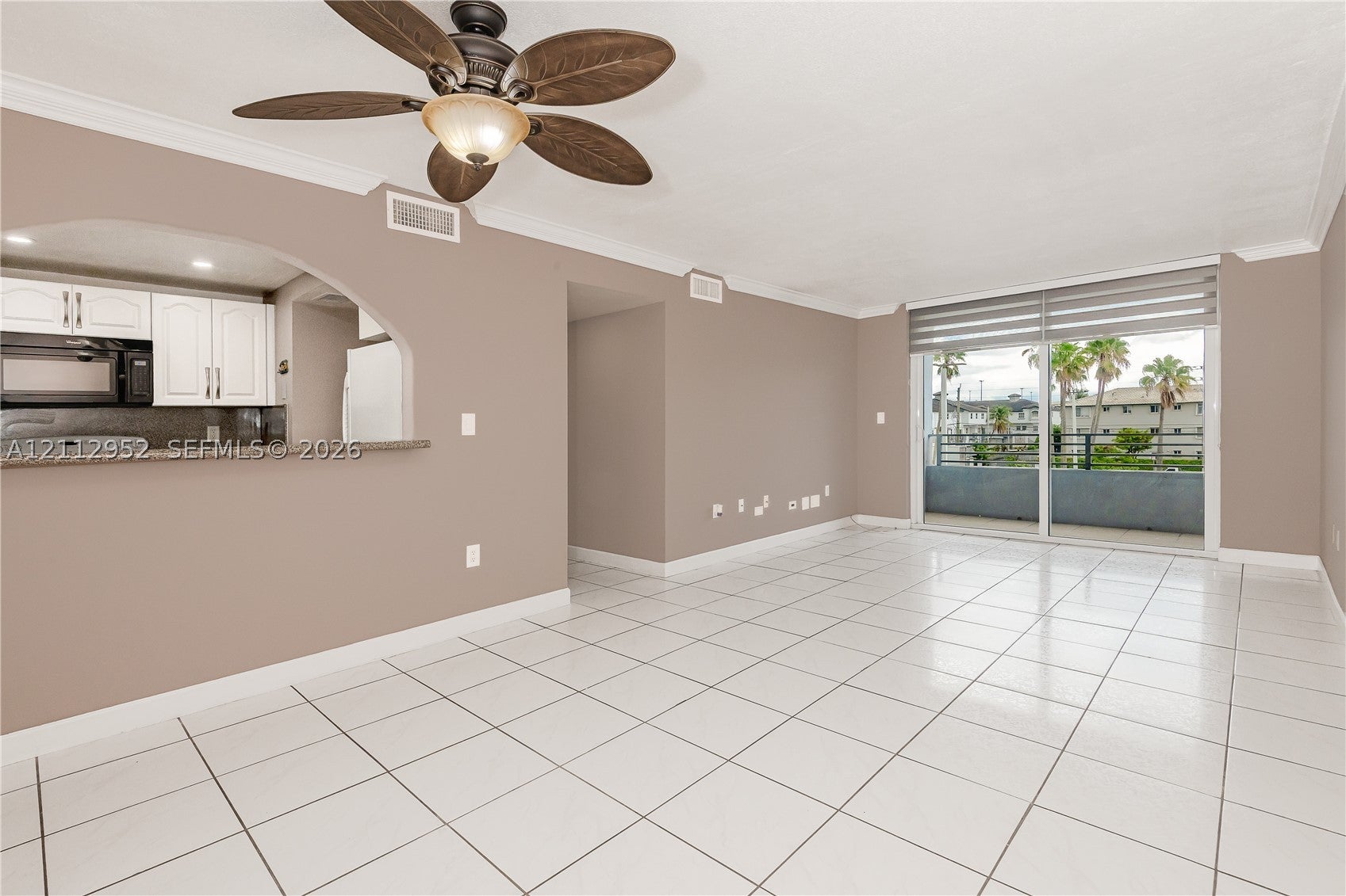 8231 NW 8th St 2-302