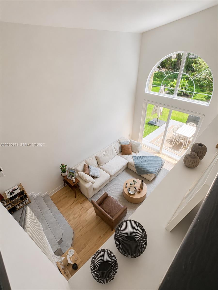 SAPPHIRE SHORES-SAPPHIRE - Residential Lease