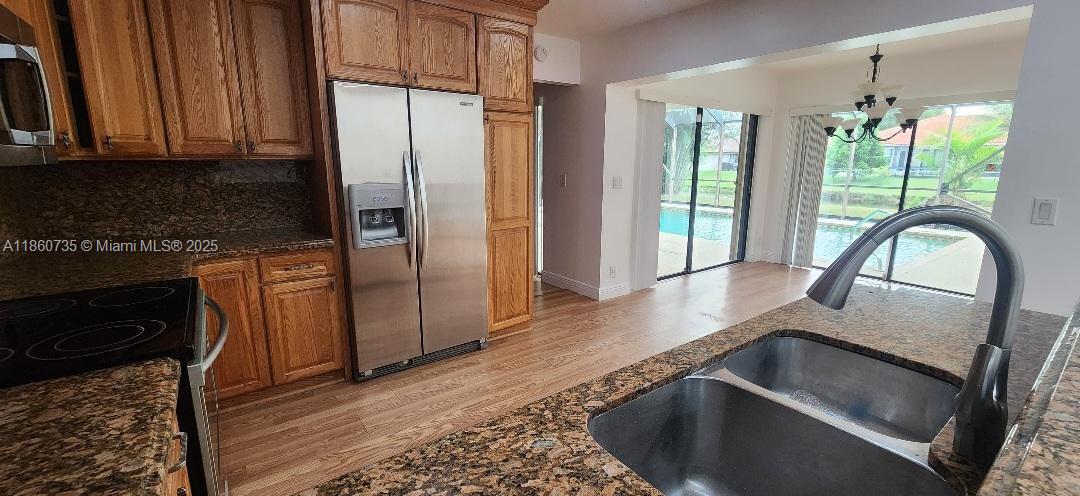 CYPRESS RUN - Residential