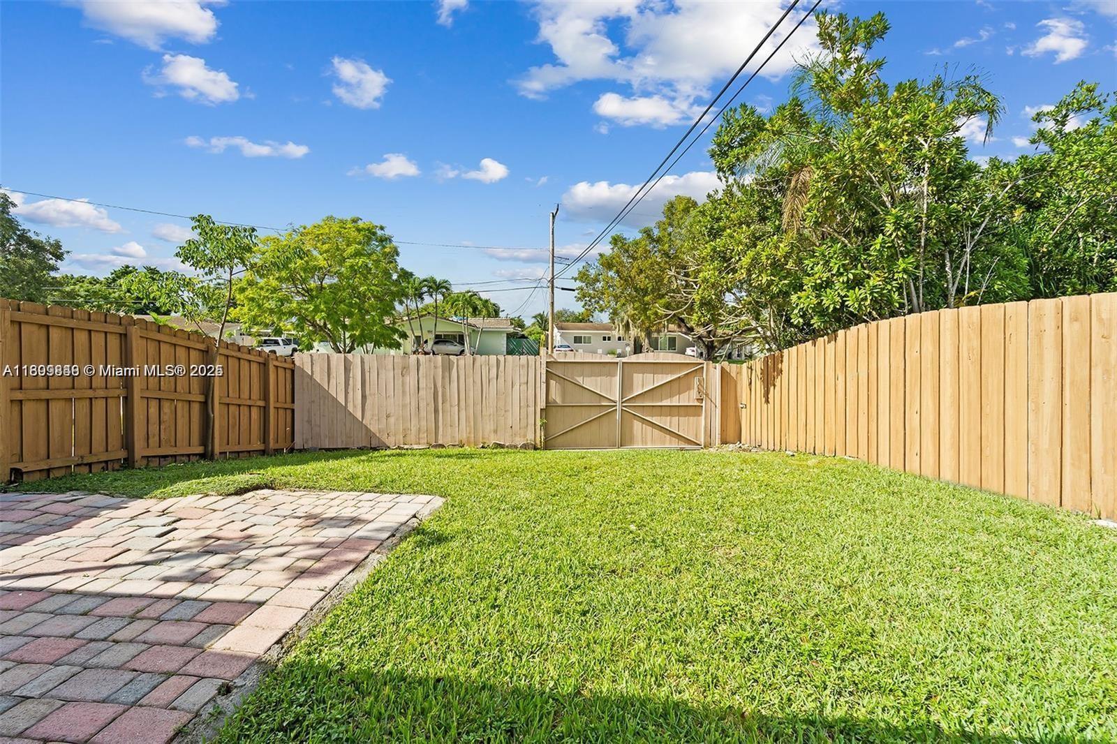 HEFTLER HOMES SUNSET PARK - Residential Lease