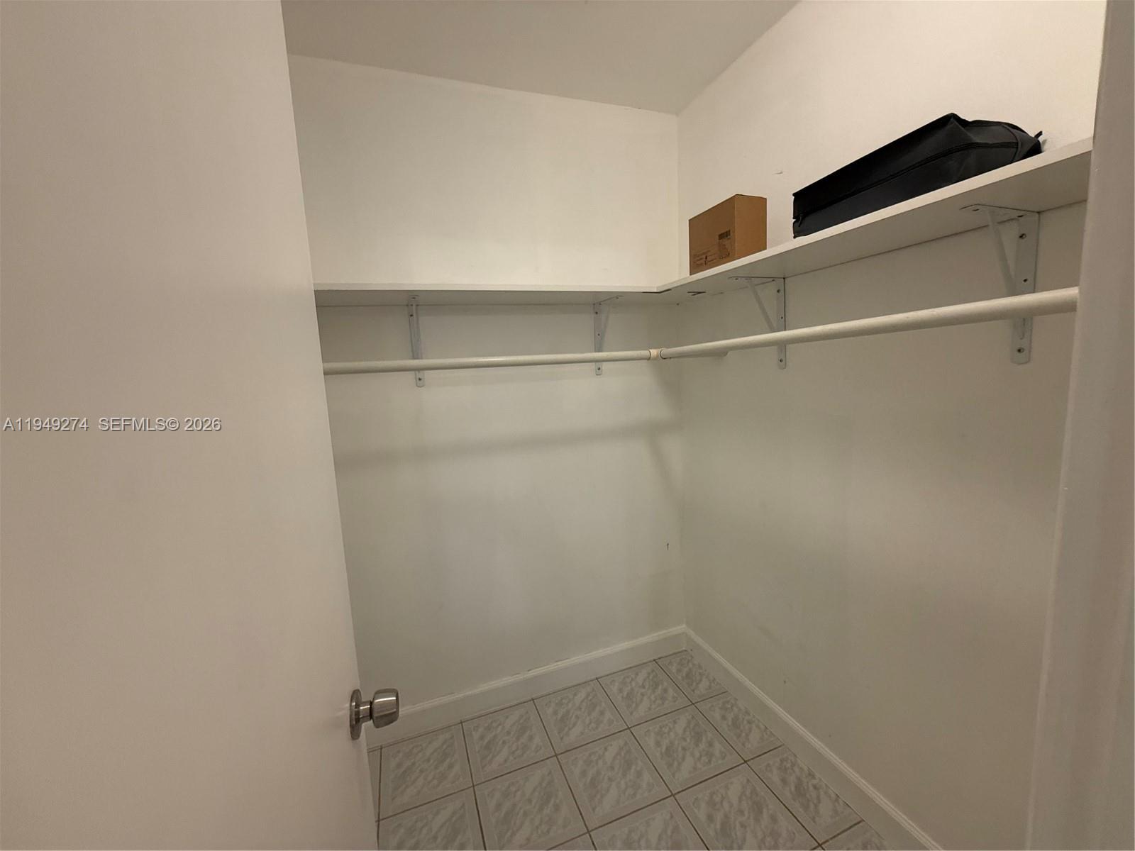 TALLWOOD EAST CONDO - Residential