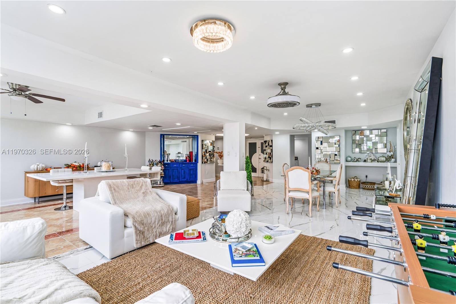 FOUR AMBASSADORS CONDO - Residential