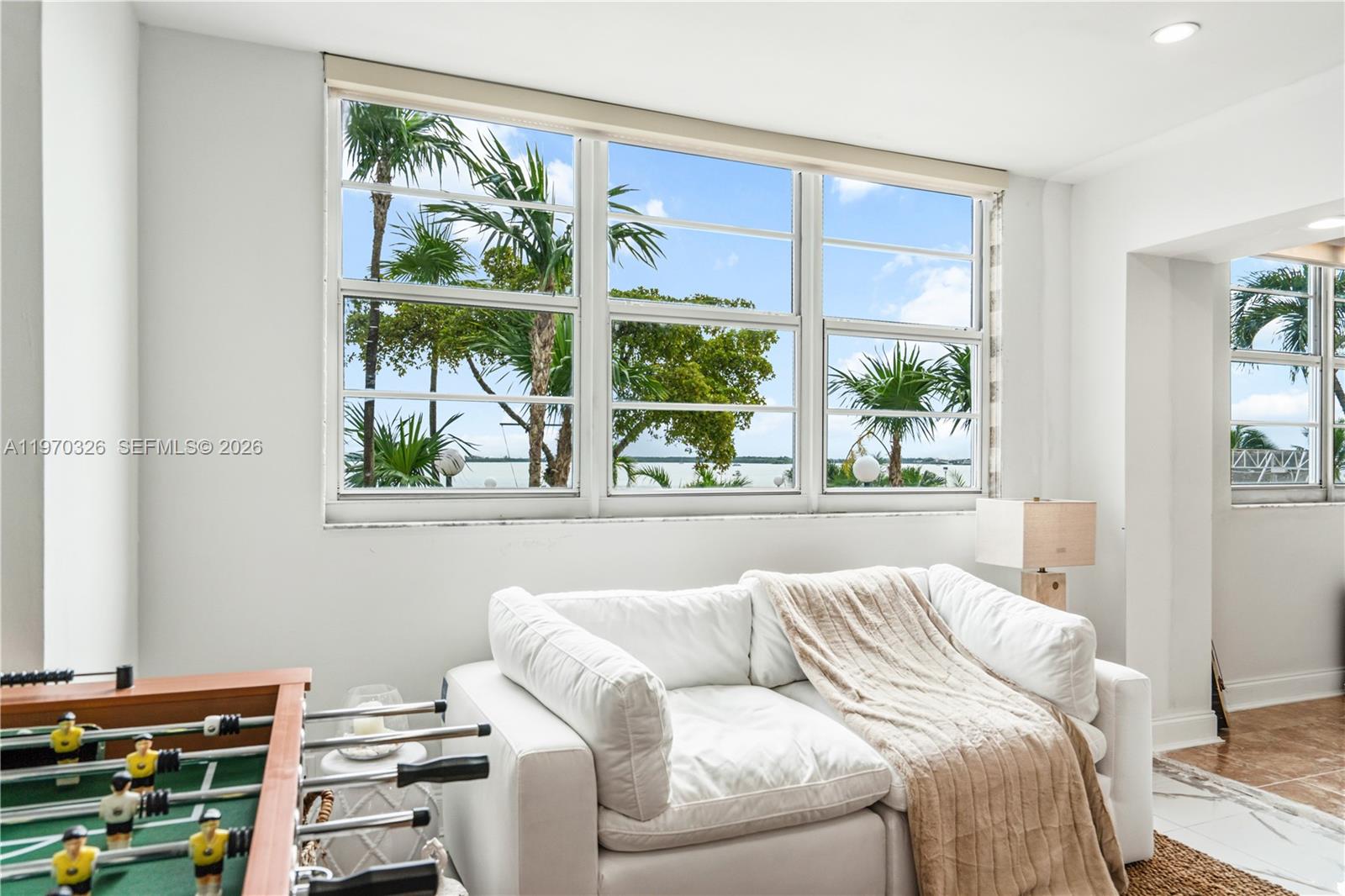 FOUR AMBASSADORS CONDO - Residential