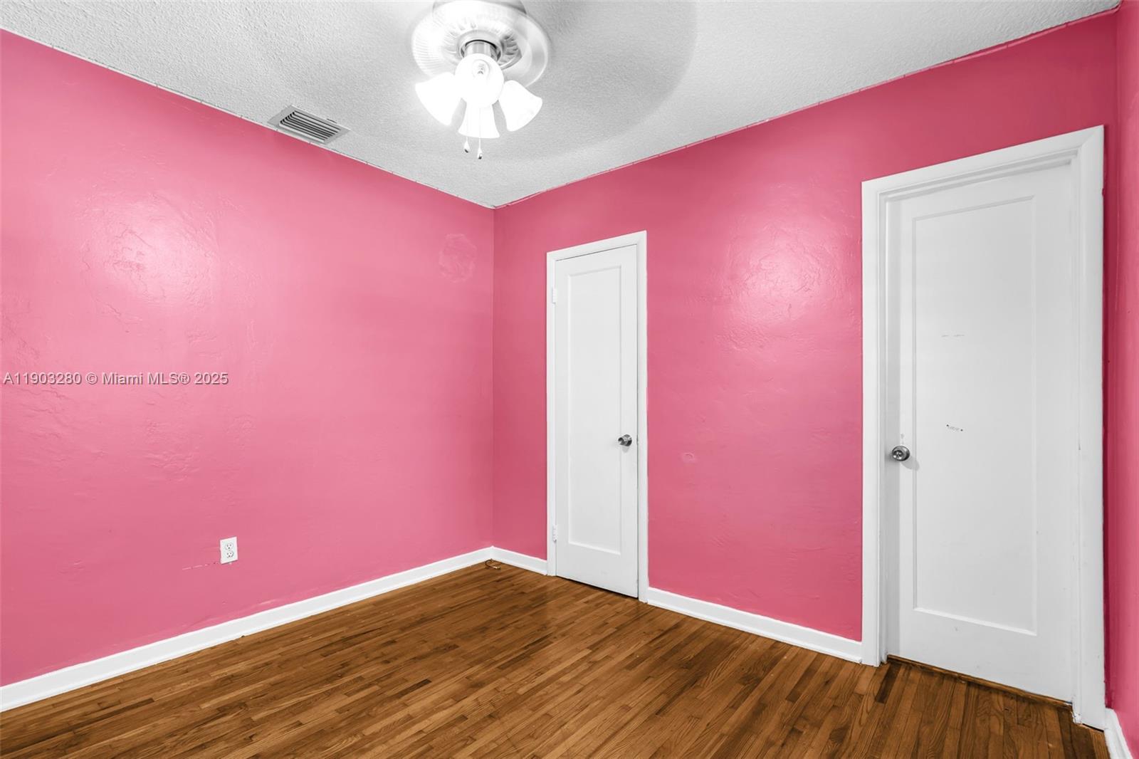 PALM SPRINGS AMD - Residential