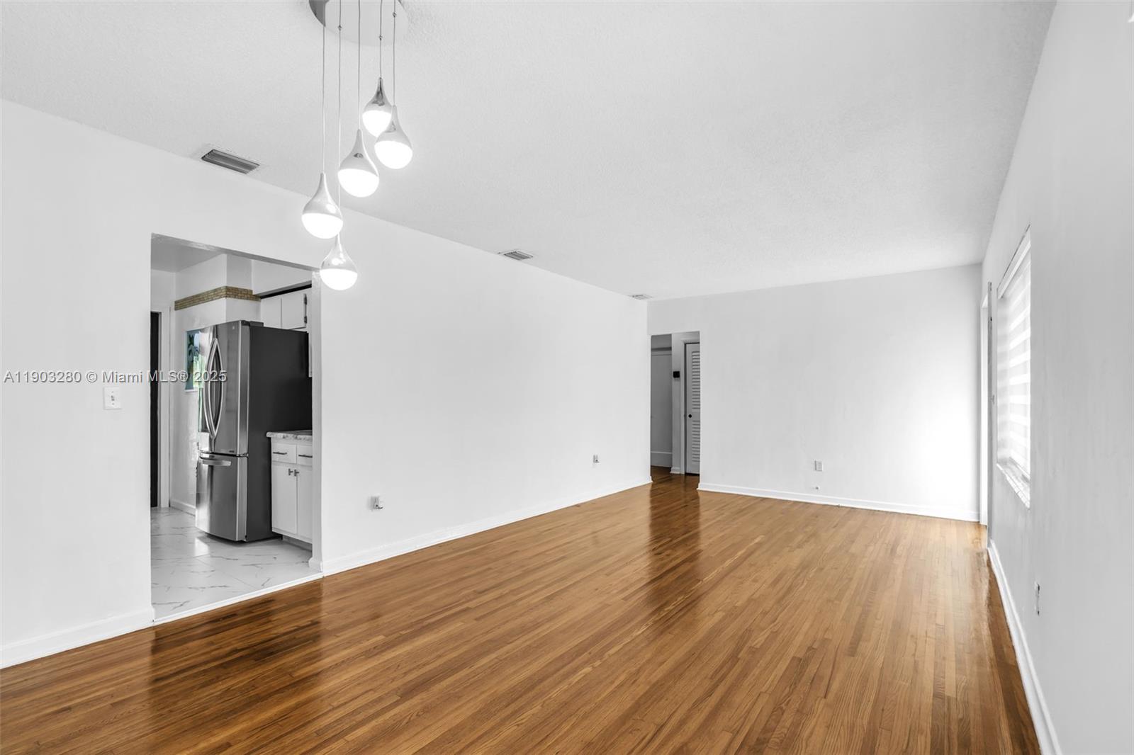 PALM SPRINGS AMD - Residential