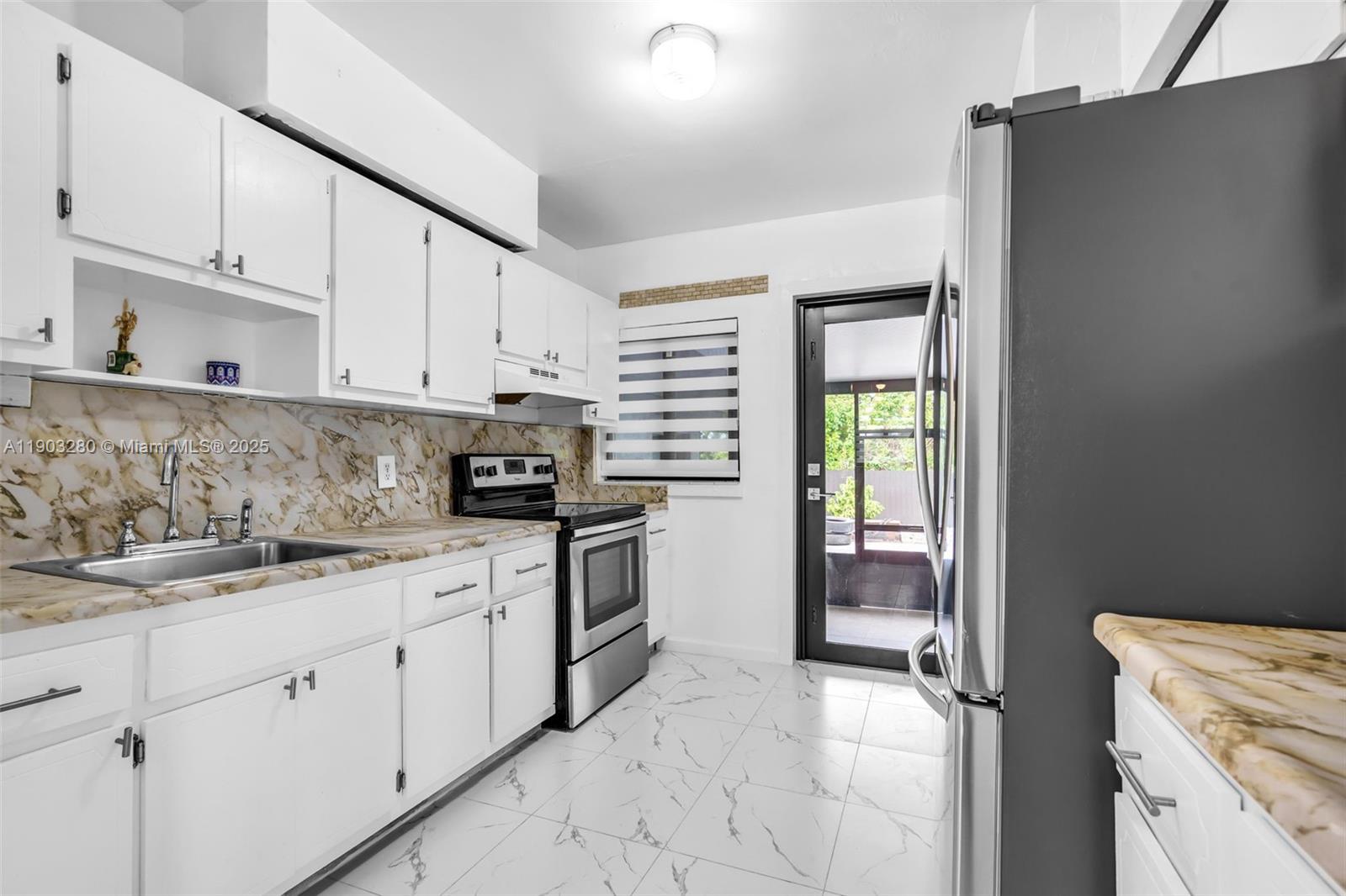 PALM SPRINGS AMD - Residential