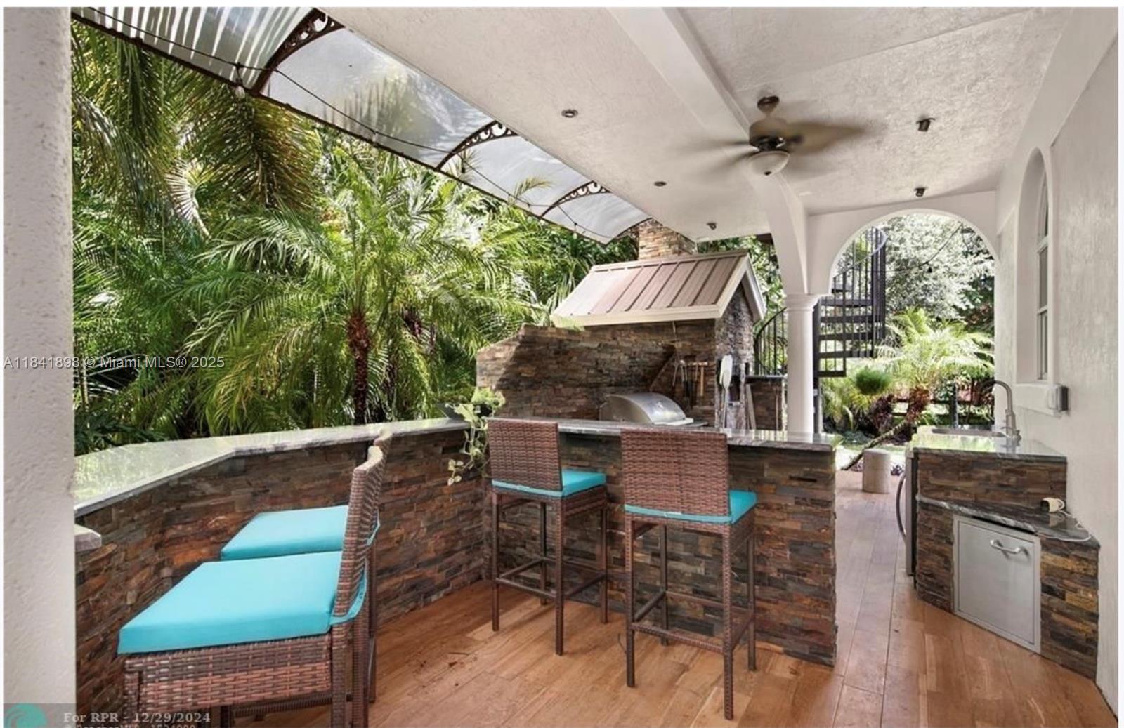 FLA FRUIT LANDS CO - Residential