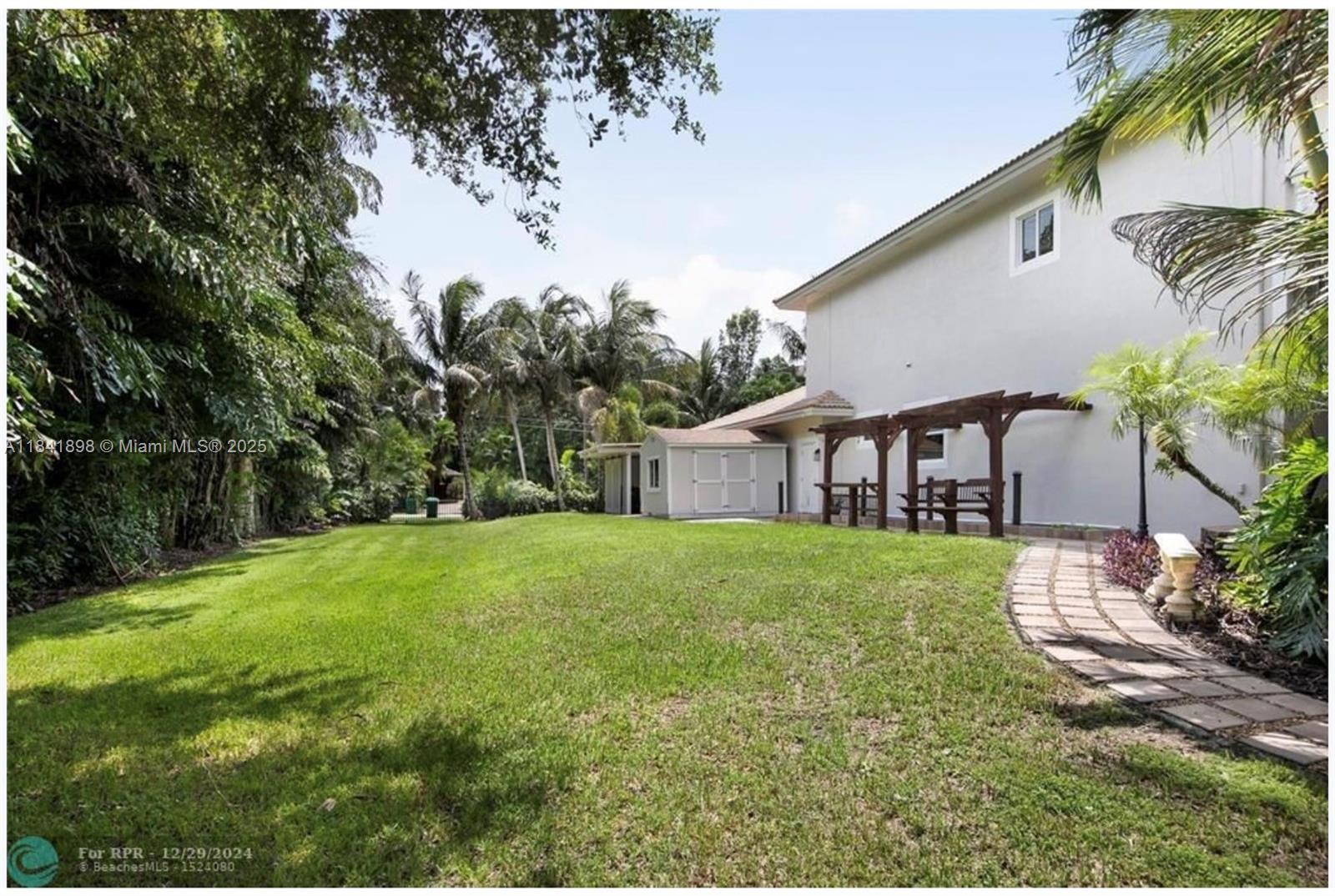 FLA FRUIT LANDS CO - Residential