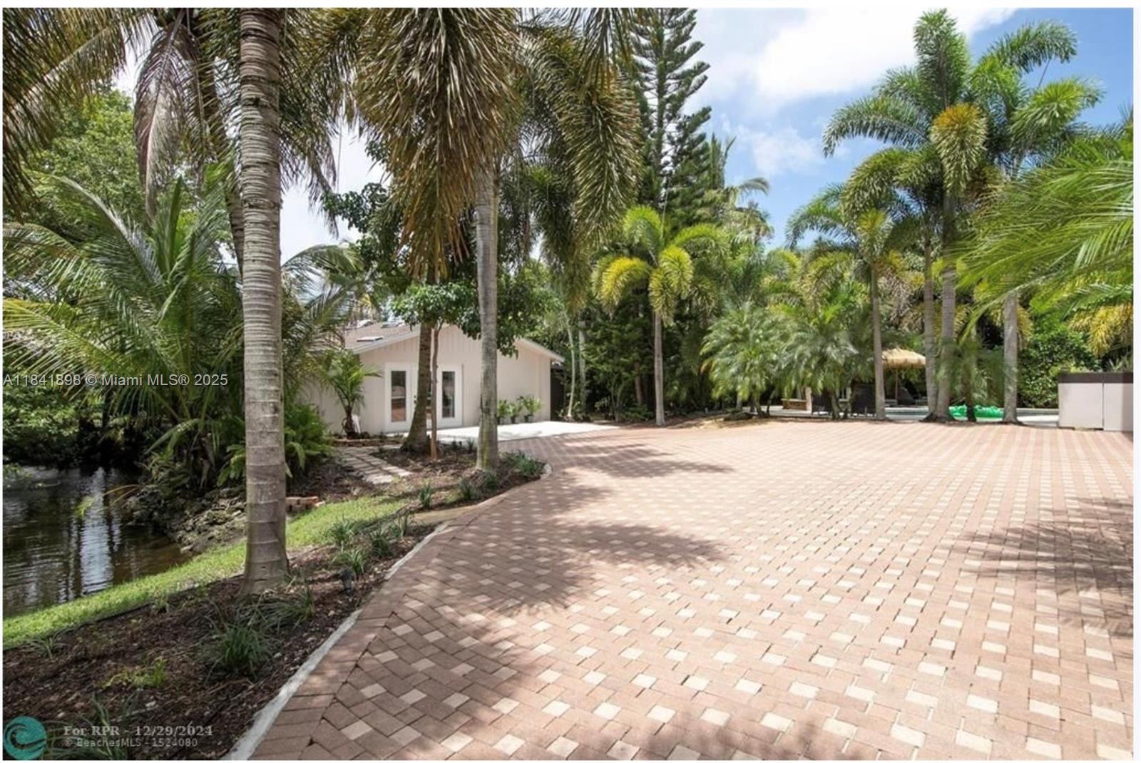 FLA FRUIT LANDS CO - Residential