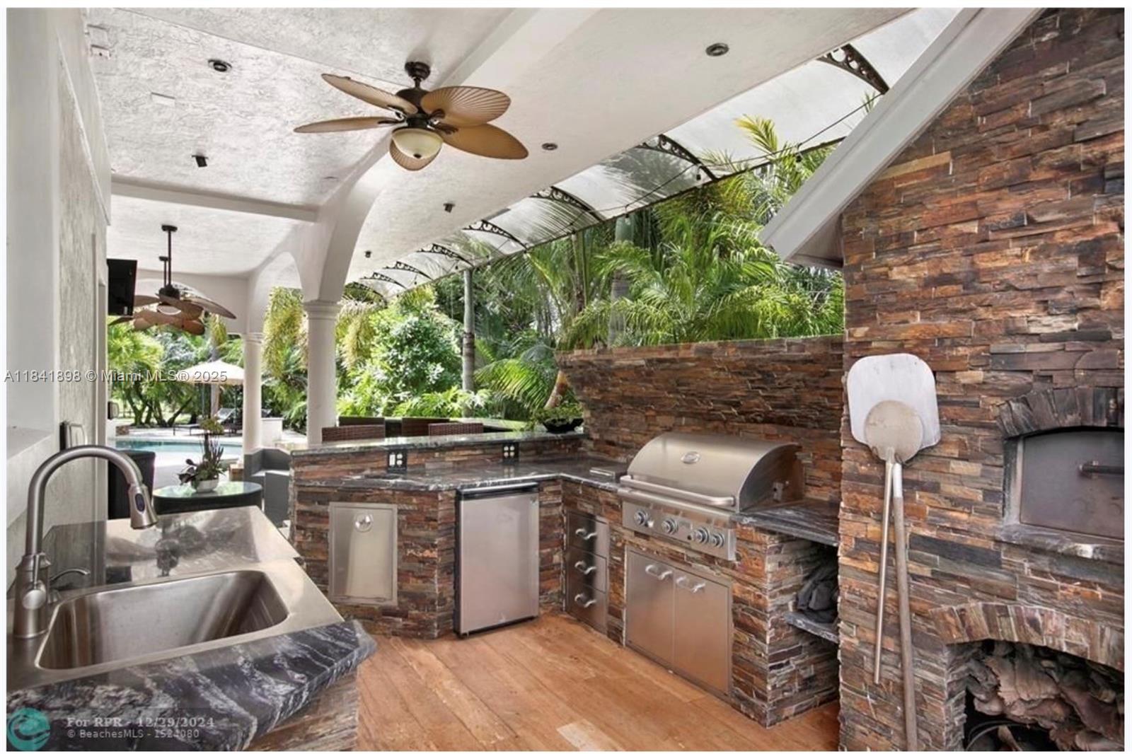 FLA FRUIT LANDS CO - Residential