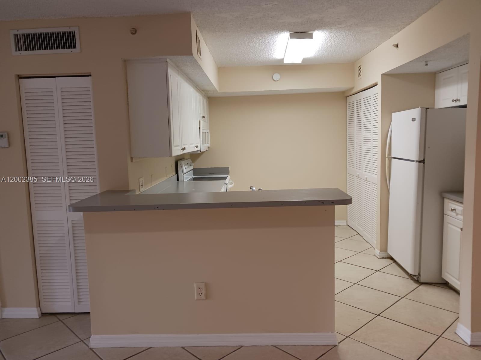 LA VIA CONDO - Residential