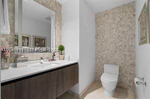 68 SE 6th St 3209