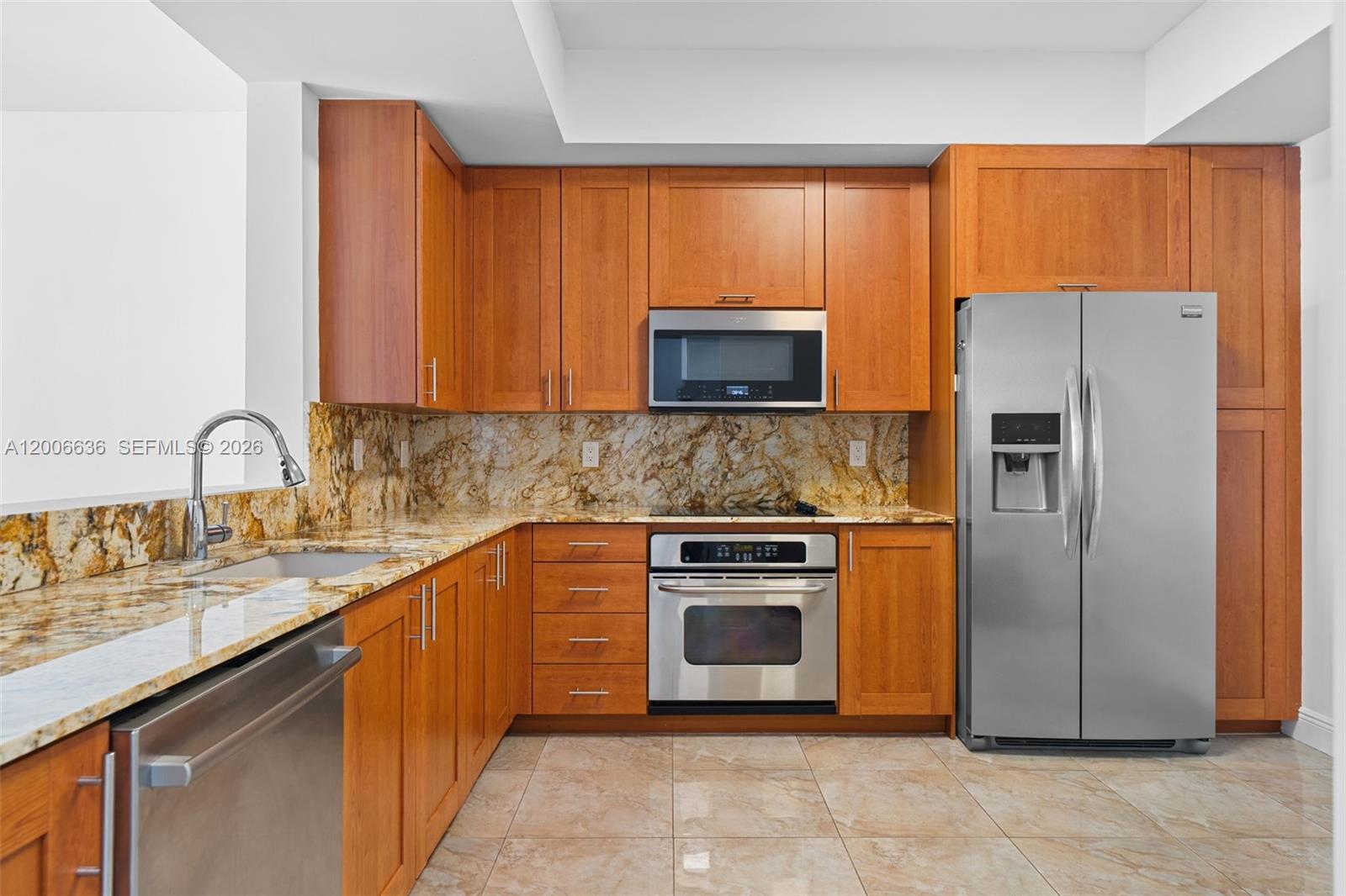 AVENTURA MARINA CONDO NUM - Residential