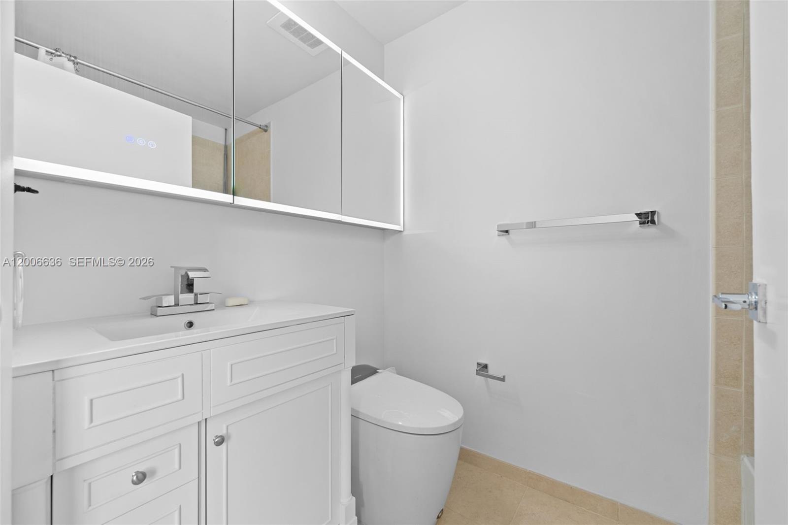 AVENTURA MARINA CONDO NUM - Residential